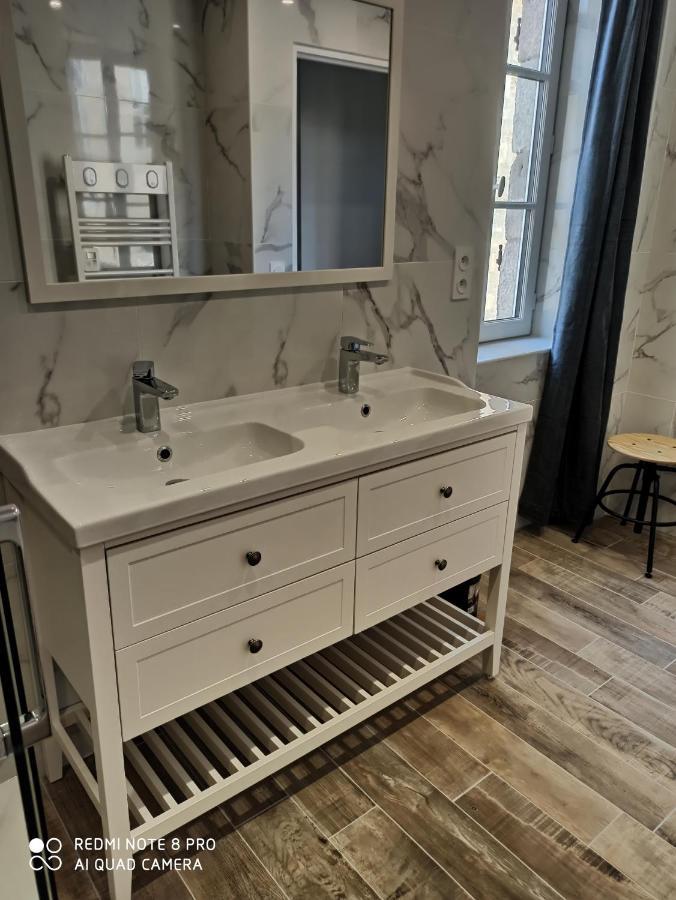 Апартаменты Triplex 110 M2 Centre Historique Avec Jacuzzi Динан Экстерьер фото