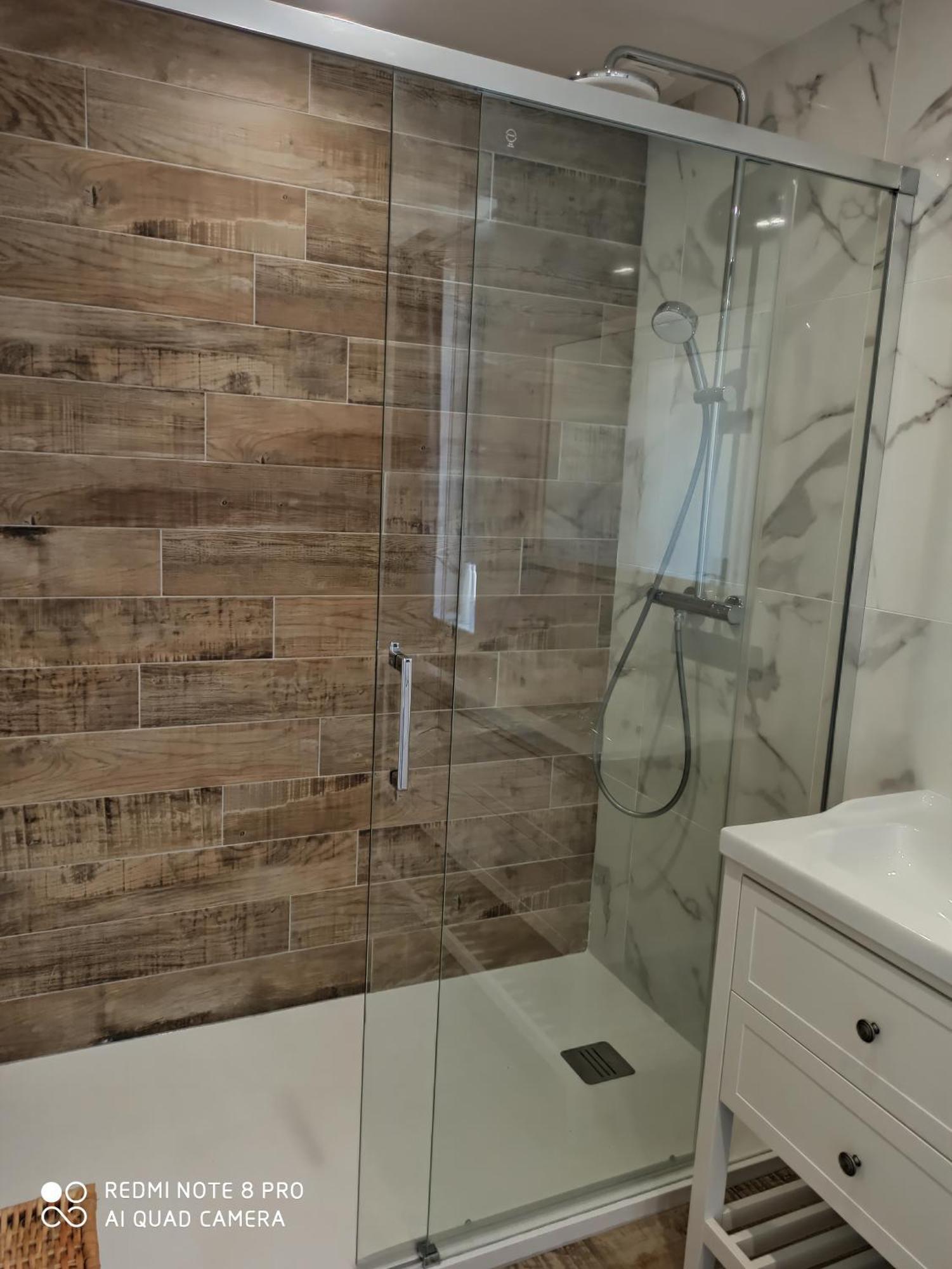 Апартаменты Triplex 110 M2 Centre Historique Avec Jacuzzi Динан Экстерьер фото